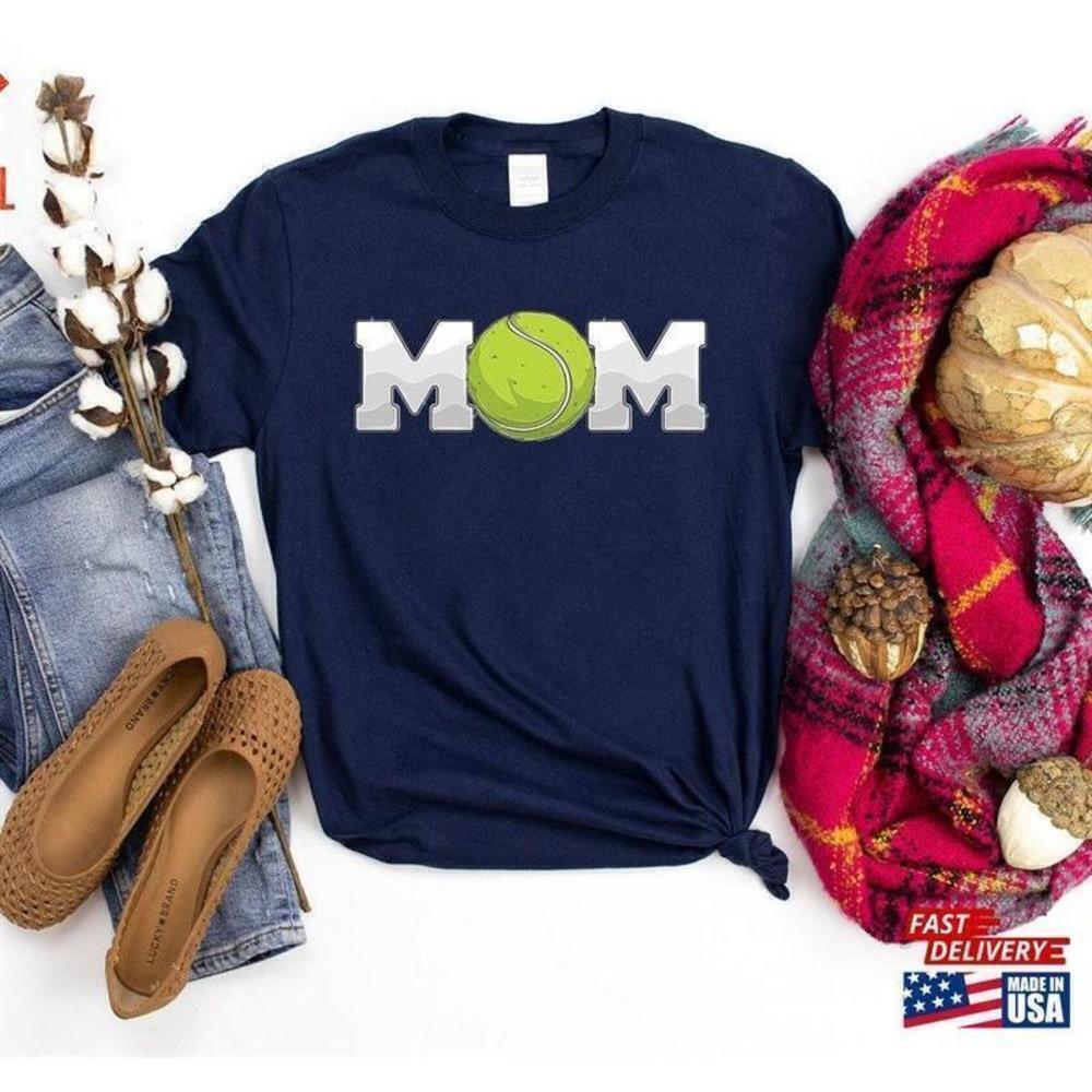 Tennis Mom Athletic Team Sports Graphic Mothers Day Unisex T-Shirt